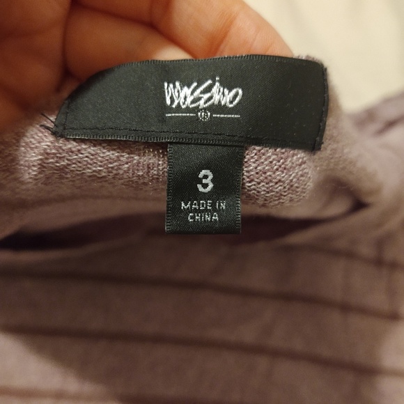 Mossimo Striped V-neck Sweater - Picture 4 of 5